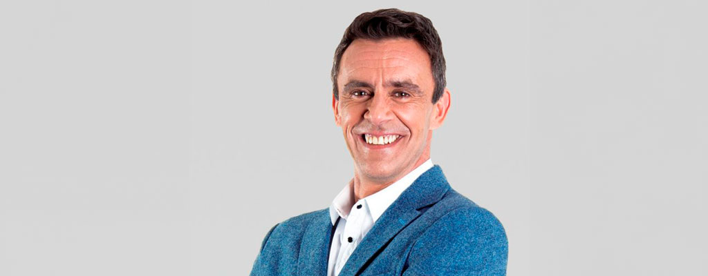 Alonso Caparrós, presentador de la gala Smile Festival 2019